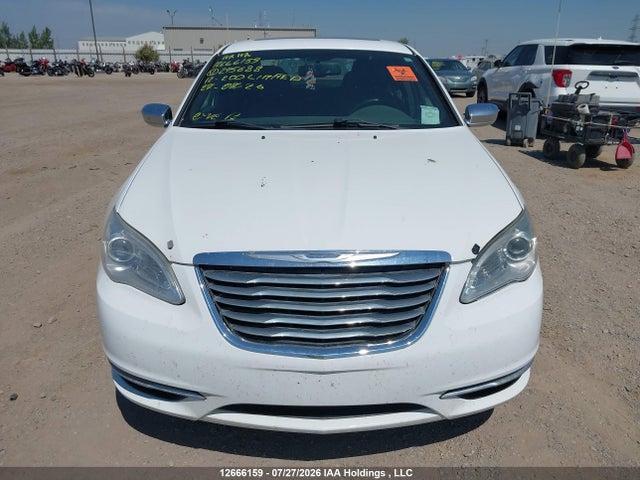 2012 Chrysler 200 Limited მანქანა იყიდება აუქციონზე, vin: 1C3CCBCG9CN245688, აუქციონის ნომერი: 12666159