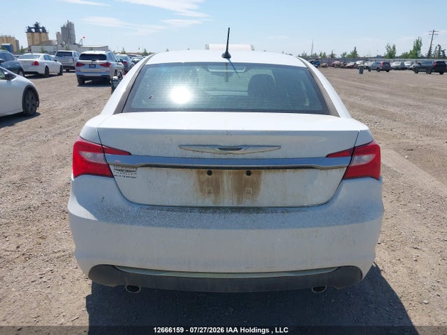 2012 Chrysler 200 Limited მანქანა იყიდება აუქციონზე, vin: 1C3CCBCG9CN245688, აუქციონის ნომერი: 12666159