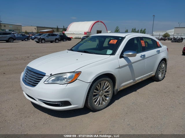 2012 Chrysler 200 Limited მანქანა იყიდება აუქციონზე, vin: 1C3CCBCG9CN245688, აუქციონის ნომერი: 12666159