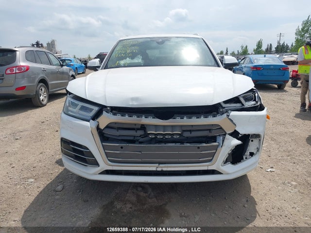 Audi Q5 2.0t Technik 2018 WA1FNAFY1J2023656 Image 11