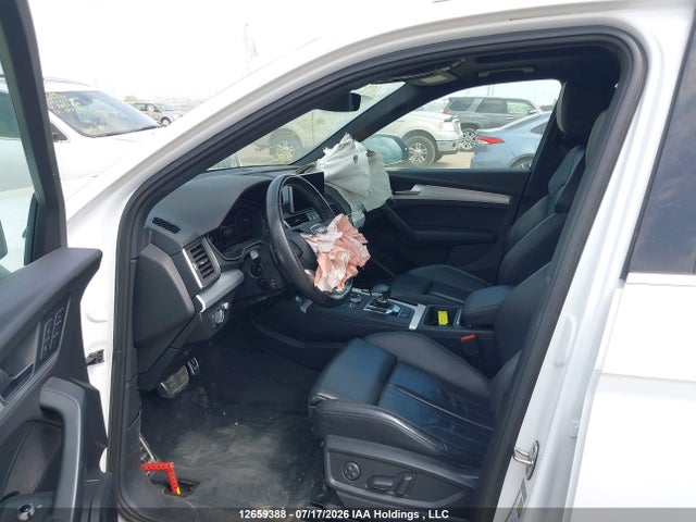 Audi Q5 2.0t Technik 2018 WA1FNAFY1J2023656 Image 17