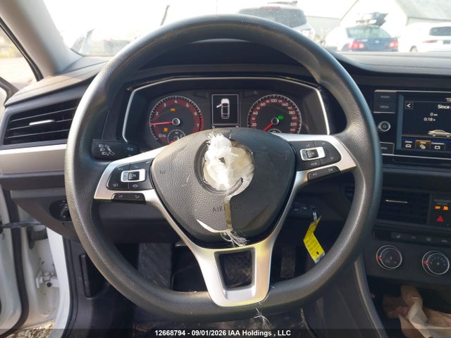 12668794 :رقم المزاد ، 3VWCB7BUXLM053786 vin ، 2020 Volkswagen Jetta Comfortline مزاد بيع
