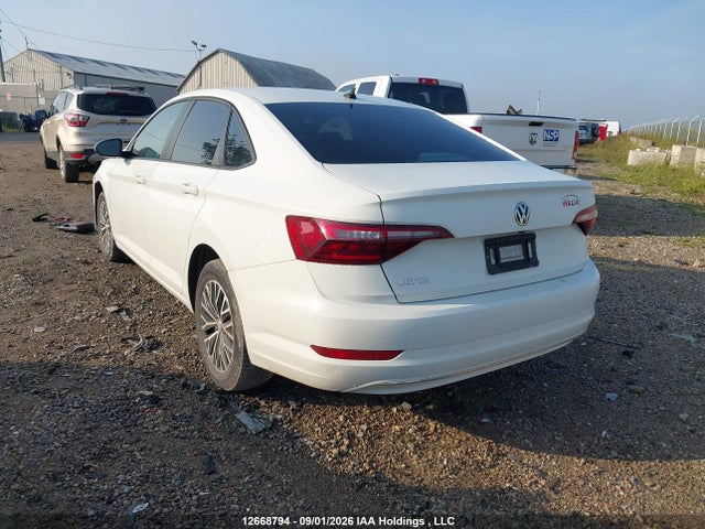 12668794 :رقم المزاد ، 3VWCB7BUXLM053786 vin ، 2020 Volkswagen Jetta Comfortline مزاد بيع