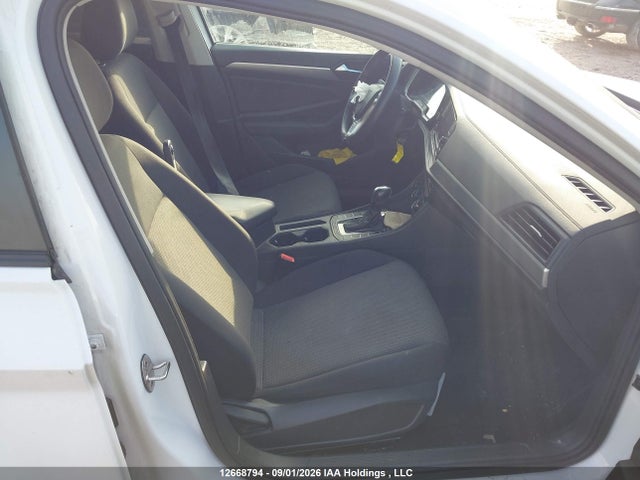 12668794 :رقم المزاد ، 3VWCB7BUXLM053786 vin ، 2020 Volkswagen Jetta Comfortline مزاد بيع