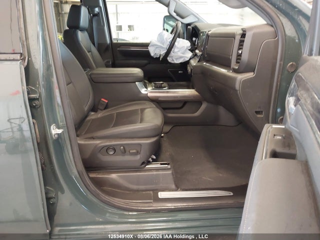 Продажа на аукционе авто 2025 Chevrolet Silverado 3500hd , Standard Bed, Ltz, 4wd, vin: 1GC4KUEY6SF176164, номер лота: 12534910