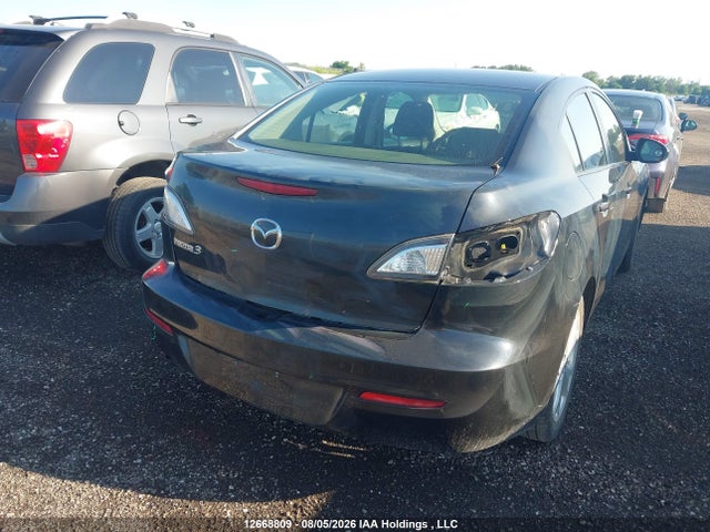 12668809 :رقم المزاد ، JM1BL1UF5C1539068 vin ، 2012 Mazda Mazda3 Gx مزاد بيع