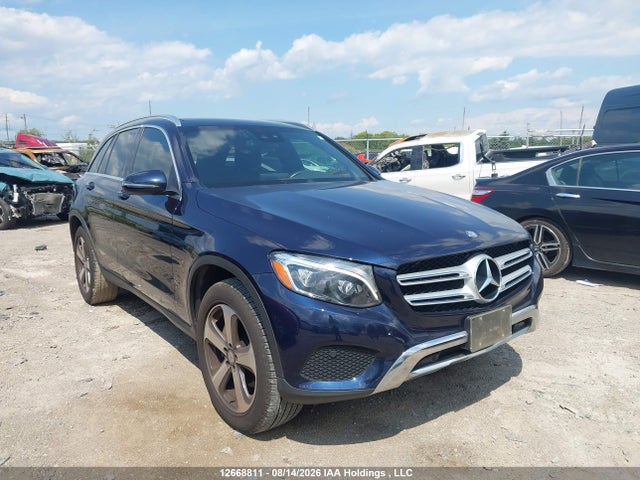 2017 Mercedes-benz Glc 300 4matic მანქანა იყიდება აუქციონზე, vin: WDC0G4KB6HV000675, აუქციონის ნომერი: 12668811
