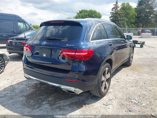 2017 Mercedes-benz Glc 300 4matic მანქანა იყიდება აუქციონზე, vin: WDC0G4KB6HV000675, აუქციონის ნომერი: 12668811