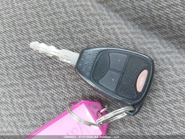 12668823 :رقم المزاد ، 1D4GP24R16B725590 vin ، 2006 Dodge Grand Caravan مزاد بيع