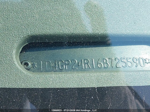 12668823 :رقم المزاد ، 1D4GP24R16B725590 vin ، 2006 Dodge Grand Caravan مزاد بيع