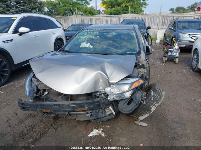 2T1BURHE2EC123443 Toyota COROLLA LE