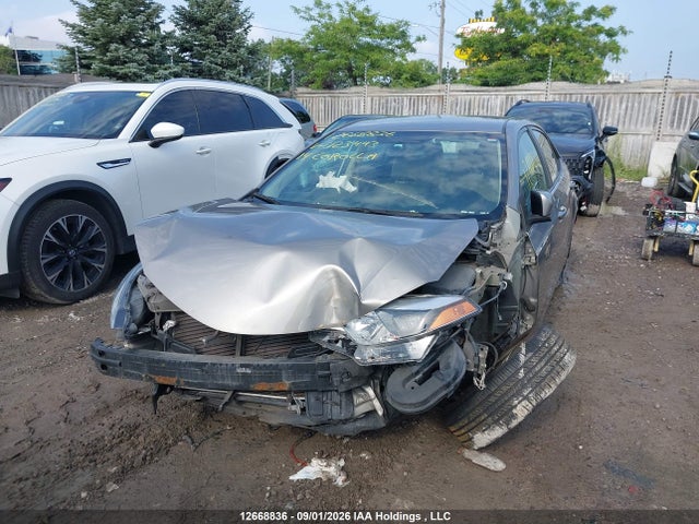 2T1BURHE2EC123443 Toyota COROLLA LE