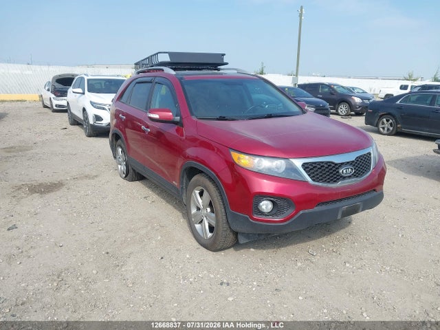 Продажа на аукционе авто 2013 Kia Sorento Ex, vin: 5XYKUDA27DG421637, номер лота: 12668837