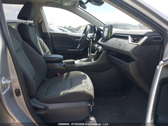 2T3R1RFV0MC236677 Toyota Rav4 Xle/xle Premium