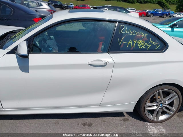 BMW 2 Series 2018 WBA2J3C5XJVA49824 Image 14