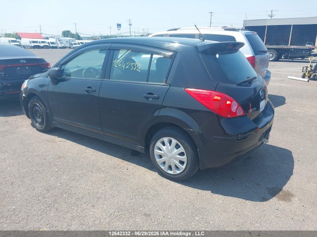12642332 :رقم المزاد ، 3N1BC1CP6CL378591 vin ، 2012 Nissan Versa 1.8 S مزاد بيع