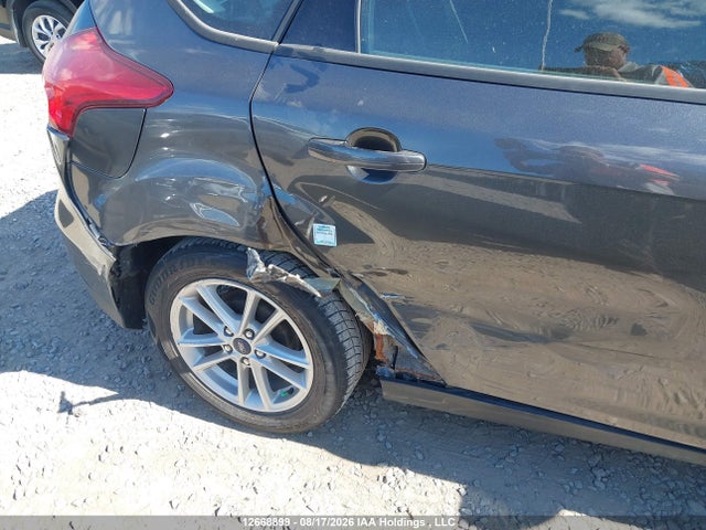 Ford Focus 2017 1FADP3K21HL300868 Image 6