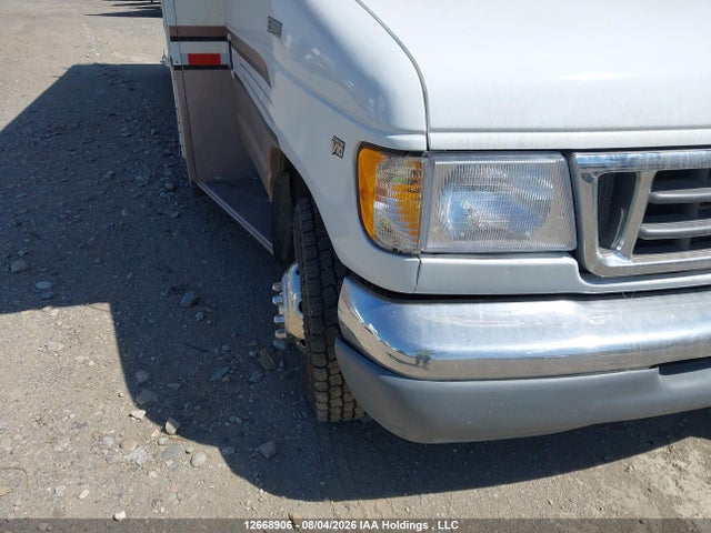1997 Ford Econoline E450 Super Duty Cutwy  Rv მანქანა იყიდება აუქციონზე, vin: 1FDLE40S0VHB65901, აუქციონის ნომერი: 12668906