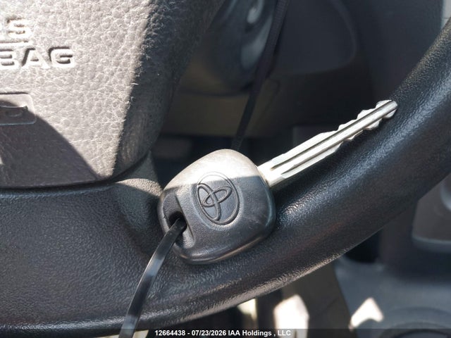 2011 Toyota Yaris მანქანა იყიდება აუქციონზე, vin: JTDBT4K31B1409717, აუქციონის ნომერი: 12664438