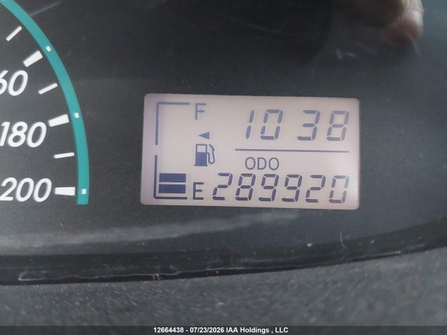 2011 Toyota Yaris მანქანა იყიდება აუქციონზე, vin: JTDBT4K31B1409717, აუქციონის ნომერი: 12664438