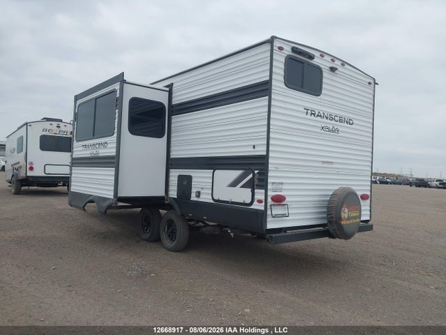 12668917 :رقم المزاد ، 573TT2725T8841964 vin ، 2026 Grand Design Travel Trailer مزاد بيع