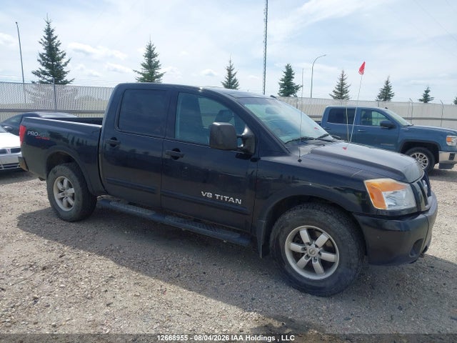 12668955 :رقم المزاد ، 1N6AA0EC0CN306284 vin ، 2012 Nissan Titan Pro-4x/s/sl/sv مزاد بيع