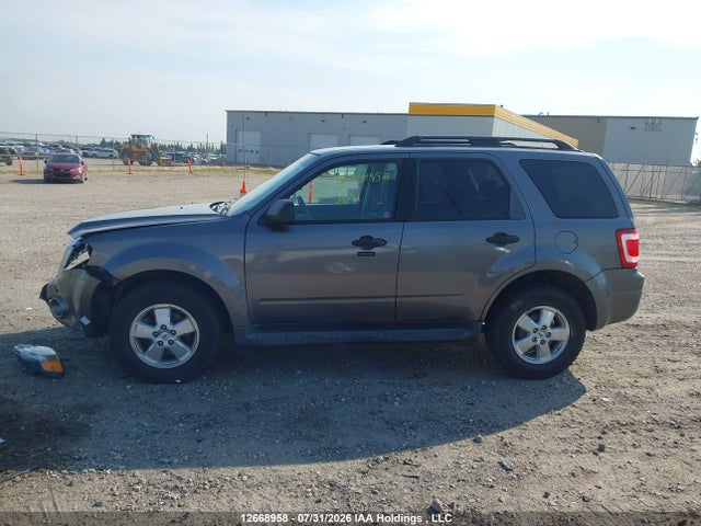 Продажа на аукционе авто 2009 Ford Escape Xlt, vin: 1FMCU03729KB07266, номер лота: 12668958