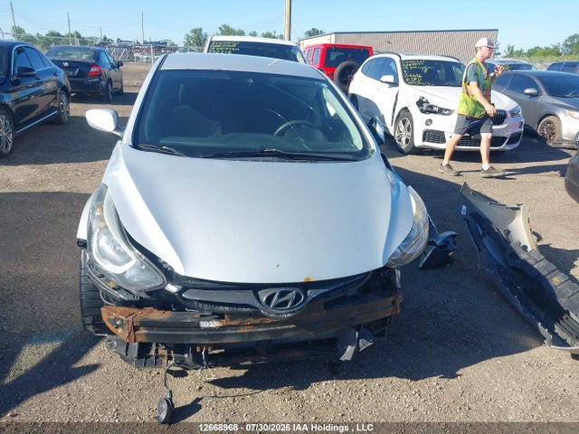 Продаж на аукціоні авто 2015 Hyundai Elantra Se/sport/limited, vin: 5NPDH4AE1FH590023, номер лоту: 12668968