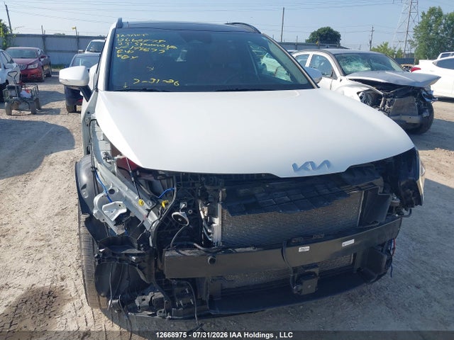 Продажа на аукционе авто 2023 Kia Sportage, vin: KNDPVCAF9P7194677, номер лота: 12668975