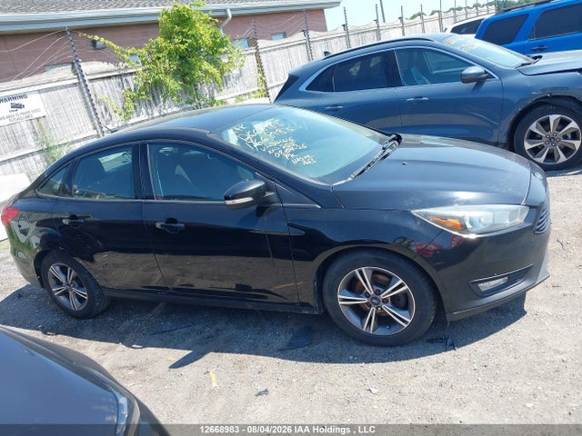 12668983 :رقم المزاد ، 1FADP3FEXGL341616 vin ، 2016 Ford Focus Se مزاد بيع