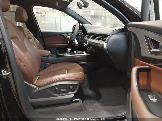 Audi Q7 Premium Plus 2017 WA1LAAF7XHD020761 Image 5