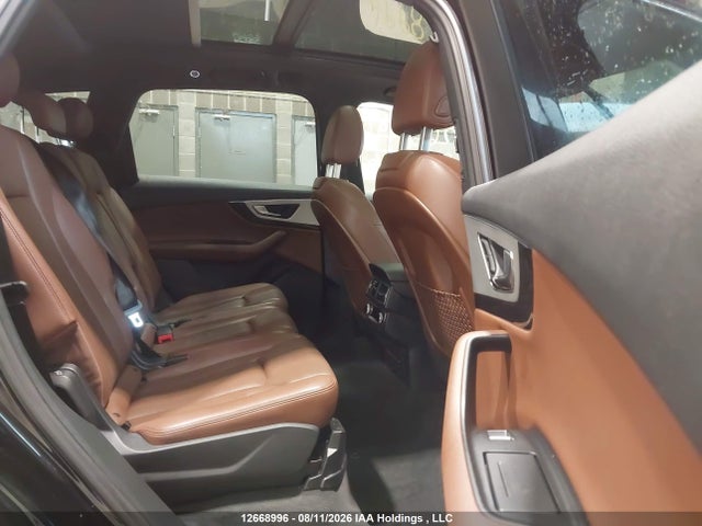Audi Q7 Premium Plus 2017 WA1LAAF7XHD020761 Image 8
