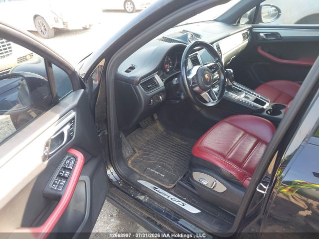 Porsche Macan Gts 2017 WP1AG2A56HLB56140 Image 17