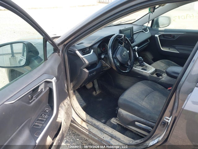 Toyota RAV4 LE 2019 2T3B1RFV8KC020798 Image 20
