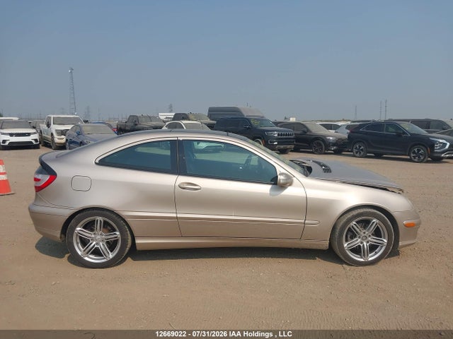 Продажа на аукционе авто 2005 Mercedes-benz C 230k Sport Oupe, vin: WDBRN40J85A738752, номер лота: 12669022