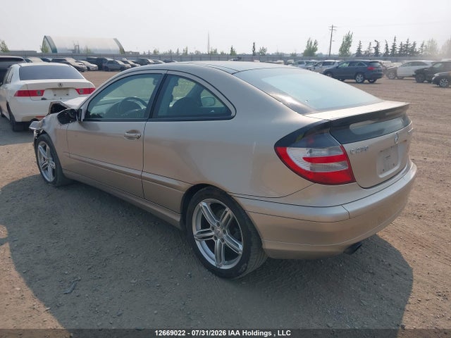 Продажа на аукционе авто 2005 Mercedes-benz C 230k Sport Oupe, vin: WDBRN40J85A738752, номер лота: 12669022