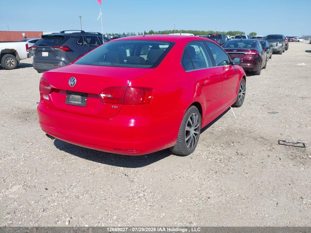 12669027 :رقم المزاد ، 3VWDL7AJ2EM350207 vin ، 2014 Volkswagen Jetta 2.0 Tdi Comfortline/2.0 Tdi Highline/2.0 Tdi Trendline+ مزاد بيع
