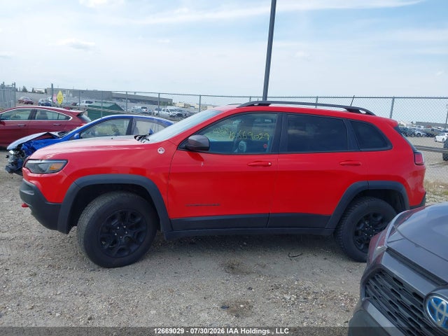 1C4PJMBX4KD318311 Jeep Cherokee Trailhawk