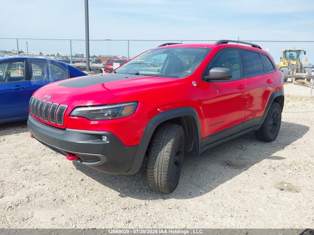 1C4PJMBX4KD318311 Jeep Cherokee Trailhawk