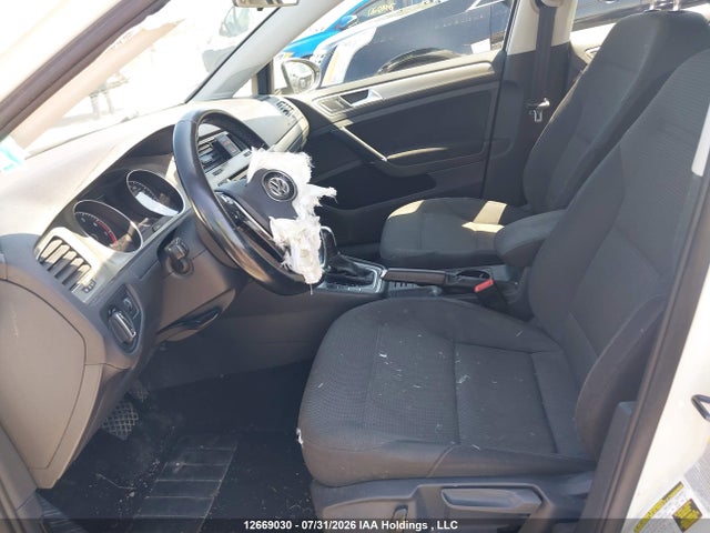 3VW217AU1FM049730 Volkswagen Golf 1.8 Tsi Comfortline/1.8 Tsi Highline/1.8 Tsi Trendline