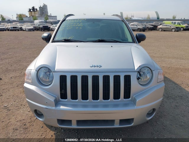 2008 Jeep Compass Sport/north მანქანა იყიდება აუქციონზე, vin: 1J8FT47W48D517642, აუქციონის ნომერი: 12669052