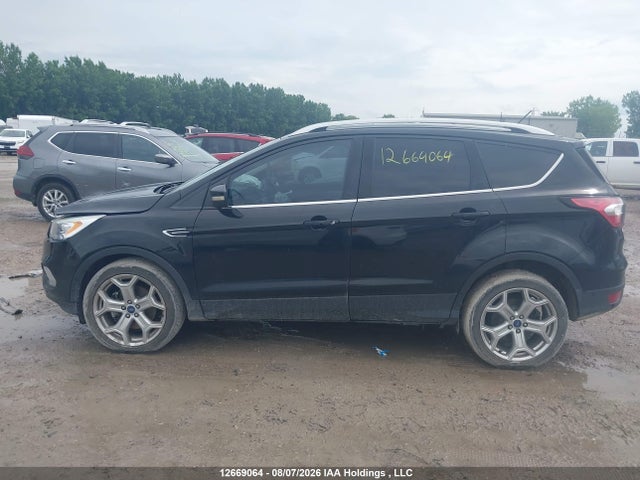Ford Escape Titanium 2017 1FMCU9J91HUE99068 Image 15