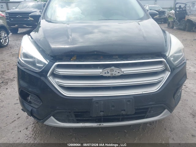 Ford Escape Titanium 2017 1FMCU9J91HUE99068 Image 6