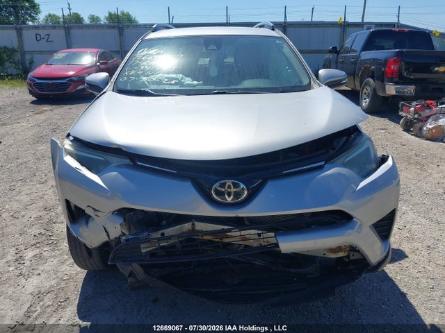 Toyota RAV4 LE 2017 2T3ZFREV8HW341295 Image 10