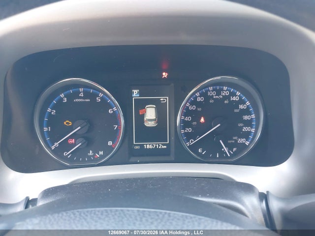 Toyota RAV4 LE 2017 2T3ZFREV8HW341295 Image 7