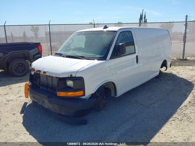 Chevrolet Express 2500 1wt 2017 1GCWGAFF7H1347841 Image 2