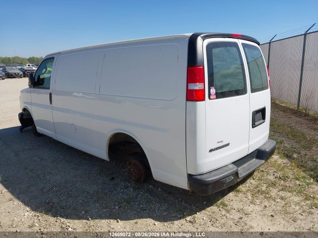 Chevrolet Express 2500 1wt 2017 1GCWGAFF7H1347841 Image 3
