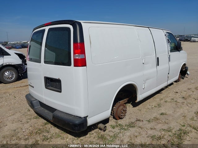 Chevrolet Express 2500 1wt 2017 1GCWGAFF7H1347841 Image 4