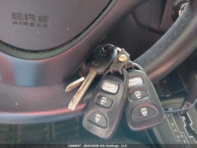 2011 Hyundai Elantra Touring Gl მანქანა იყიდება აუქციონზე, vin: KMHDB8AE4BU121089, აუქციონის ნომერი: 12669087