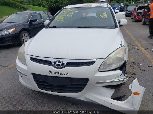 2011 Hyundai Elantra Touring Gl მანქანა იყიდება აუქციონზე, vin: KMHDB8AE4BU121089, აუქციონის ნომერი: 12669087